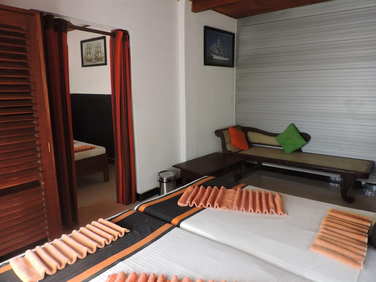 Samaya Beach Hotel Unawatuna Ngoại thất bức ảnh
